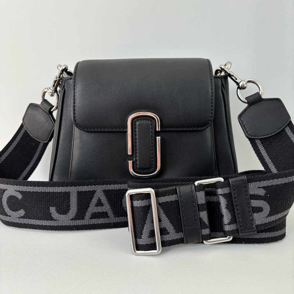 Marc Jacobs ‘The J Marc Chain Satchel’ Black